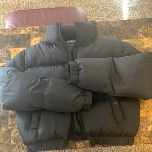Cute ANWND Black Crop Puffer Jacket
